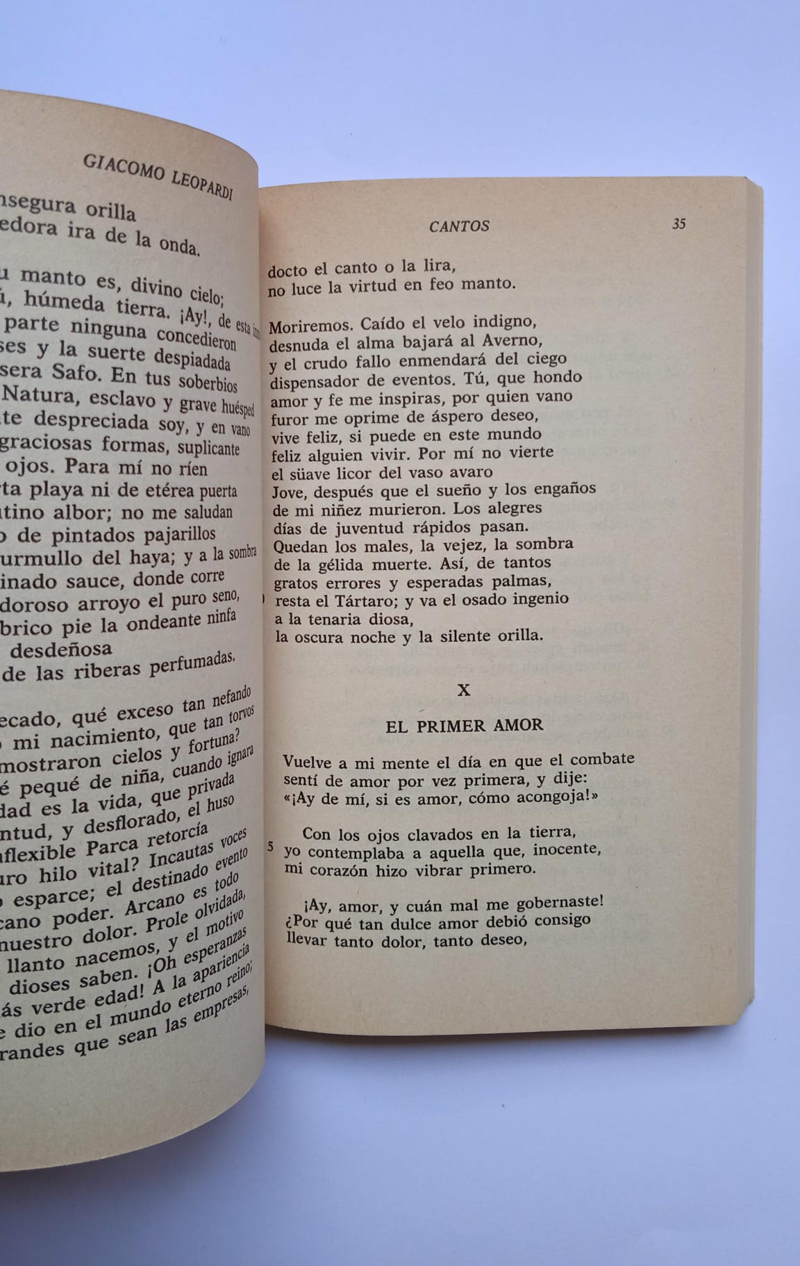 Libro Cantos de Giacomo Leopardi