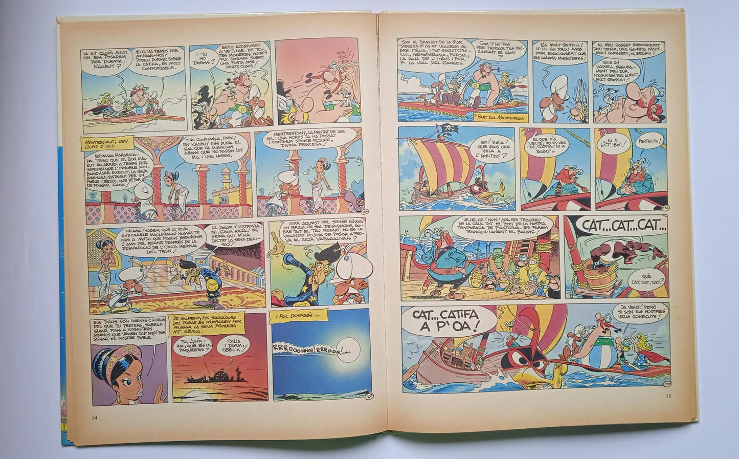 Cómic Astérix A L'india. El conte de les mil i una hores. 1987