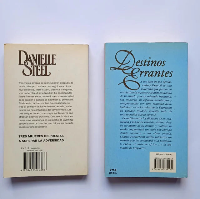 Libros de Danielle Steel: Destinos errantes y El rancho.