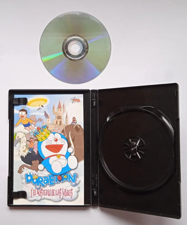 Película Doraemon y el misterio de las nubes