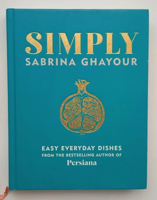 Libro Simply: Easy everyday dishes. Sabrina Ghayour